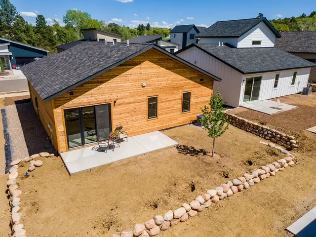 106 Elevation Dr - photo 3 of 27