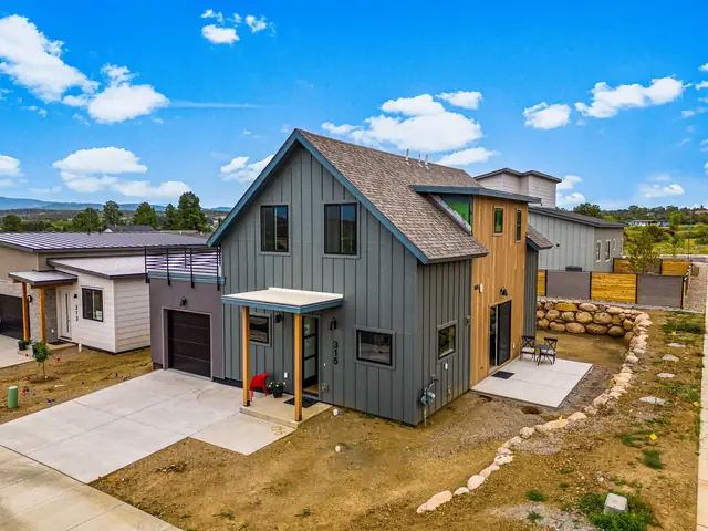 315 Singletrack Ln - photo 1 of 32