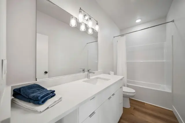 201-213 Treeline St - photo 8 of 44