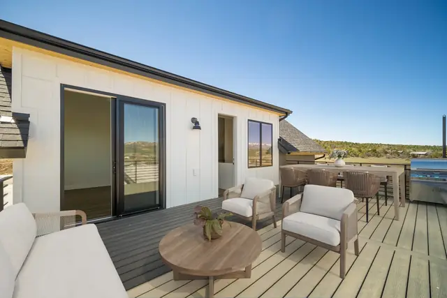 Sold Elevation Park home - photo 20
