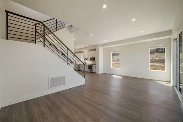 Sold Elevation Park home - photo 26